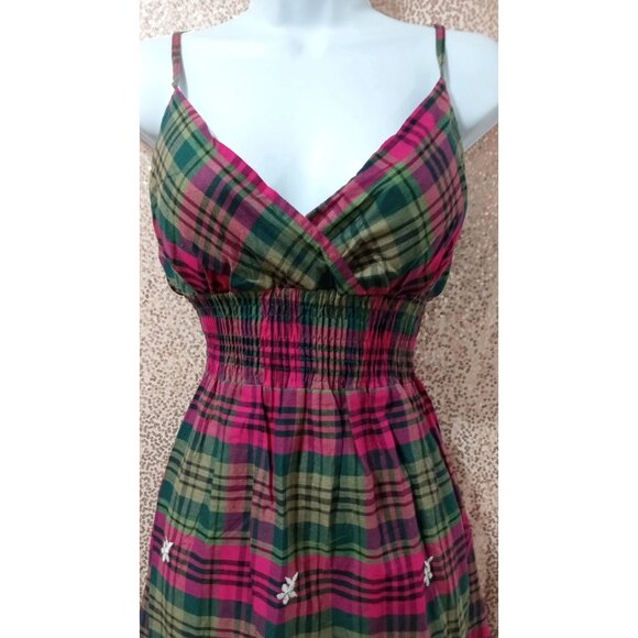 Green & pink plaid knee length pull on dress - Picture 3 of 16